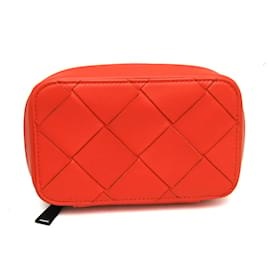 Bottega Veneta-Pochette Maxi Intrecciato en cuir Bottega Veneta-Rouge