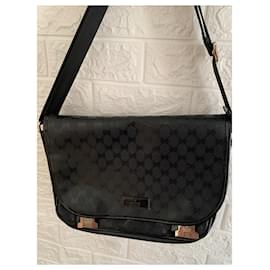 Gucci-201732-Black