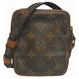 Louis Vuitton-Sac à épaule Monogram Danube Louis Vuitton-Monogramme