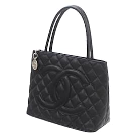 Chanel-Sac fourre-tout reproduction en peau de caviar Chanel-Noir