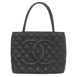 Chanel-Sac fourre-tout reproduction en peau de caviar Chanel-Noir