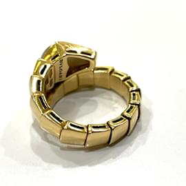 Bulgari-Bvlgari Mother of Pearl Gold Band Ring-Golden