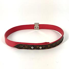 Louis Vuitton-Bracelet double d'accessoires Monogram M6040F de Louis Vuitton-Marron