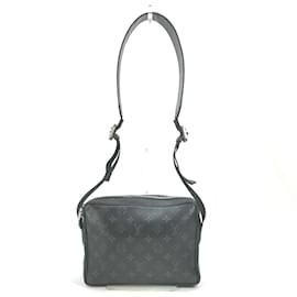 Louis Vuitton-Louis Vuitton Taigalama Shoulder Bag-Black