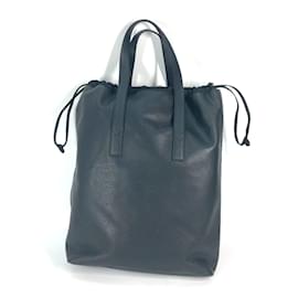 Louis Vuitton-Louis Vuitton M31009 Taiga Tote Bag-Black