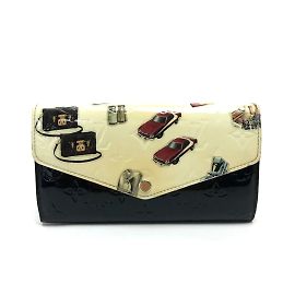 Louis Vuitton Monogram-Vernis Long Wallet White
