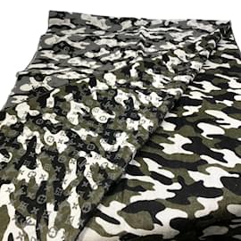 Louis Vuitton-Louis Vuitton Camouflage Stole-Black