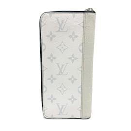 Louis Vuitton-Louis Vuitton Taigarama Long Wallet-White