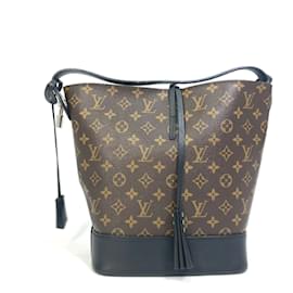 Louis Vuitton-Louis Vuitton Monogram Shoulder Bag-Black