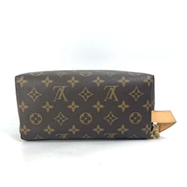 Louis Vuitton-Louis Vuitton Monogram Brush and Spray Pouch Set-Brown