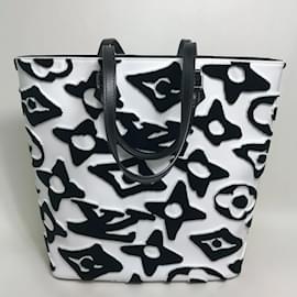 Louis Vuitton-Borsa Tote Monogram trapuntata M45567 di Louis Vuitton-Bianco