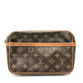 Louis Vuitton-Borsa clutch marrone Louis Vuitton-Marrone