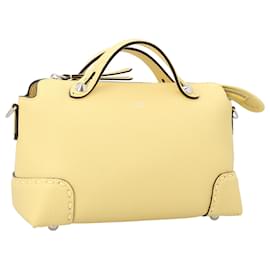 Fendi-Fendi By The Way Medium Jaune-Jaune