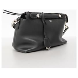 Fendi-Sac Fendi By The Way en cuir noir-Noir