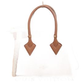 Bolsa de couro e shearling Louis Vuitton On My Side PM M58918 Marrom