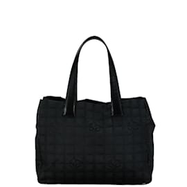 Chanel-Bolsa tote da nova linha de viagem Chanel-Preto