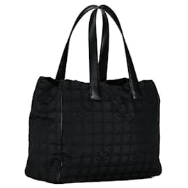 Chanel-Bolsa tote da nova linha de viagem Chanel-Preto