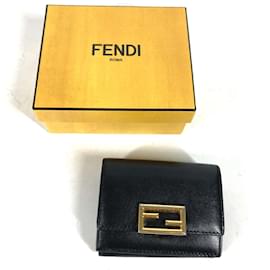 Fendi-Fendi Black Leather Tri-Fold Wallet-Black