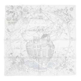 Hermès-Hermes Carre 90 Scarf in Black and White-Black,White