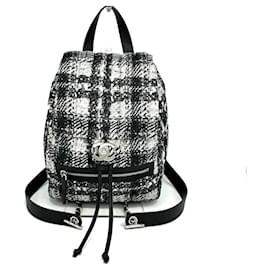 Chanel-Mochila Chanel em nylon com padrão tweed Coco Mark-Preto,Branco