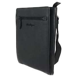 Salvatore Ferragamo-Salvatore Ferragamo Black Leather Crossbody Bag-Black