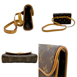 Louis Vuitton-Monogram Bauchtasche von Louis Vuitton-Braun,Monogramm