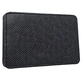 Louis Vuitton-Louis Vuitton Taiga Coin Purse in Noir-Black