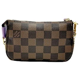 Louis Vuitton-Pochette Accessoires Damier Illustre Louis Vuitton-Braun