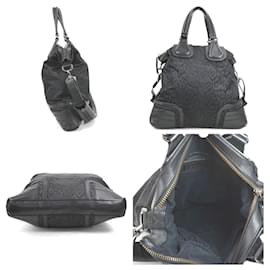 Givenchy-Bolsa de ombro em nylon preto Givenchy-Preto