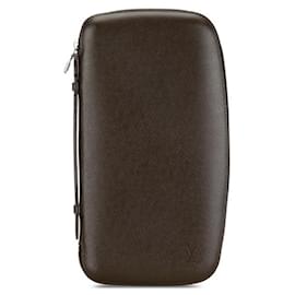 Louis Vuitton-Louis Vuitton Taiga Organizer Atoll Long Wallet-Brown