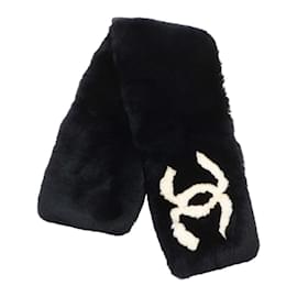 Chanel-Chanel Black and White Lapin Neckwarmer-Black,White