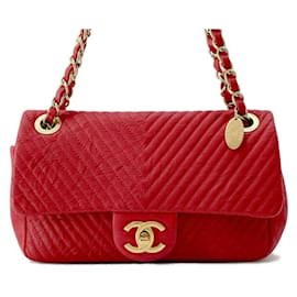 Chanel-Bolso de hombro con cadena Chanel-Roja