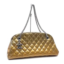 Chanel-Bolsa de ombro com corrente Mademoiselle Chanel-Caqui,Metálico