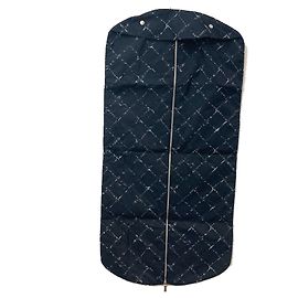 Bolsa de ropa de la línea de viaje Chanel Negro