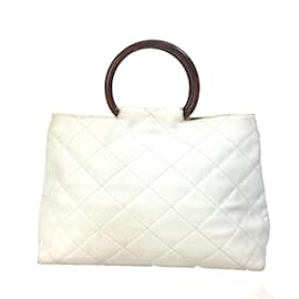 Chanel-Bolsa de mão matelassé Chanel-Branco