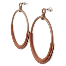 Hermès-Boucles d'oreilles en cuir Swift doré Hermes-Doré