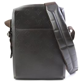 Louis Vuitton-Louis Vuitton Dark Brown Leather Shoulder Bag-Dark brown