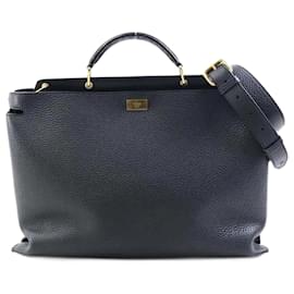 Fendi-Fendi Peekaboo Essential Leather Handbag-Black