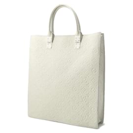 Louis Vuitton-Louis Vuitton Taurillon Leather Tote Bag-White