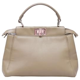 Fendi-Bolsa de Ombro Fendi Peekaboo Small-Bege