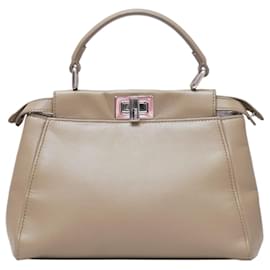 Fendi-Fendi Peekaboo Small Shoulder Bag-Beige