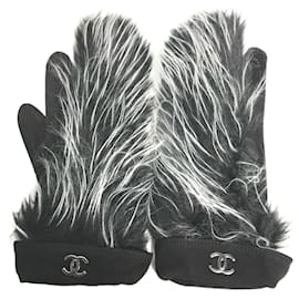 Chanel-Chanel Black Leather Warm Gloves-Black