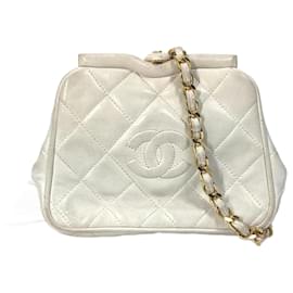 Chanel-Bolsa de Cintura Chanel CC Kisslock-Branco