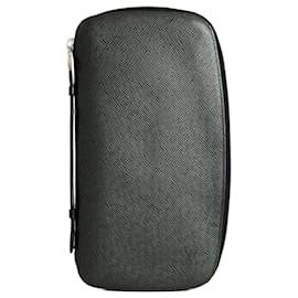 Louis Vuitton-Louis Vuitton Taiga Long Wallet-Black