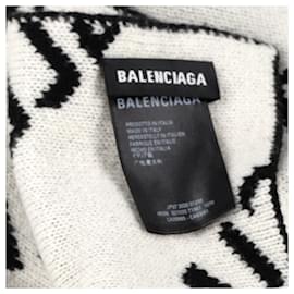 Balenciaga-Cachecol Balenciaga com logo em toda a parte em lã preta-Outro