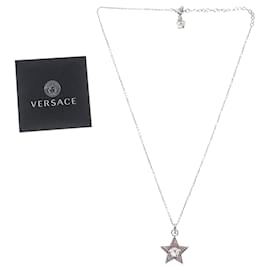 Versace-Colar Pendente Medusa Versace com Cristais em Metal Prateado-Prata