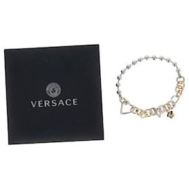 Versace-Colar de charme em metal dourado adornado da Versace-Dourado