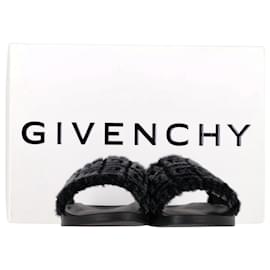 Givenchy-Givenchy Logo-Print Shearling Slides in Black Rubber -Black
