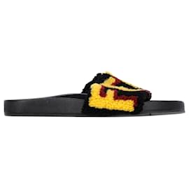 Fendi-Fendi Shearling Logo Slides in Black Rubber-Black