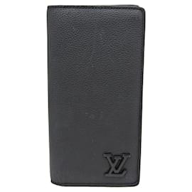 Louis Vuitton-Louis Vuitton LV Aerogram Brazza Wallet NM M69980-Black